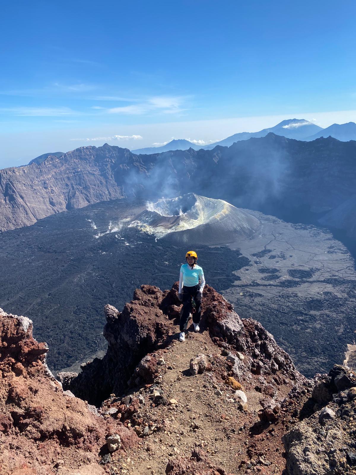 how to get to mount raung